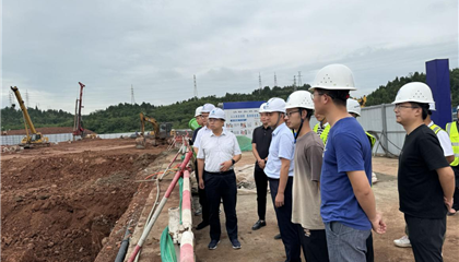 石镇槐带队督导项目建设和安全出产工作